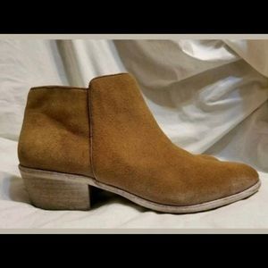 Sam Edelman Petty ankle bootie
